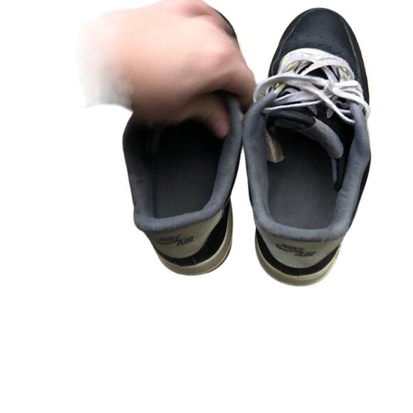 RARE Nike Air Force 1 Low '07 LV8 1 Black Pure Platinum Size 11 - Picture 4 of 16